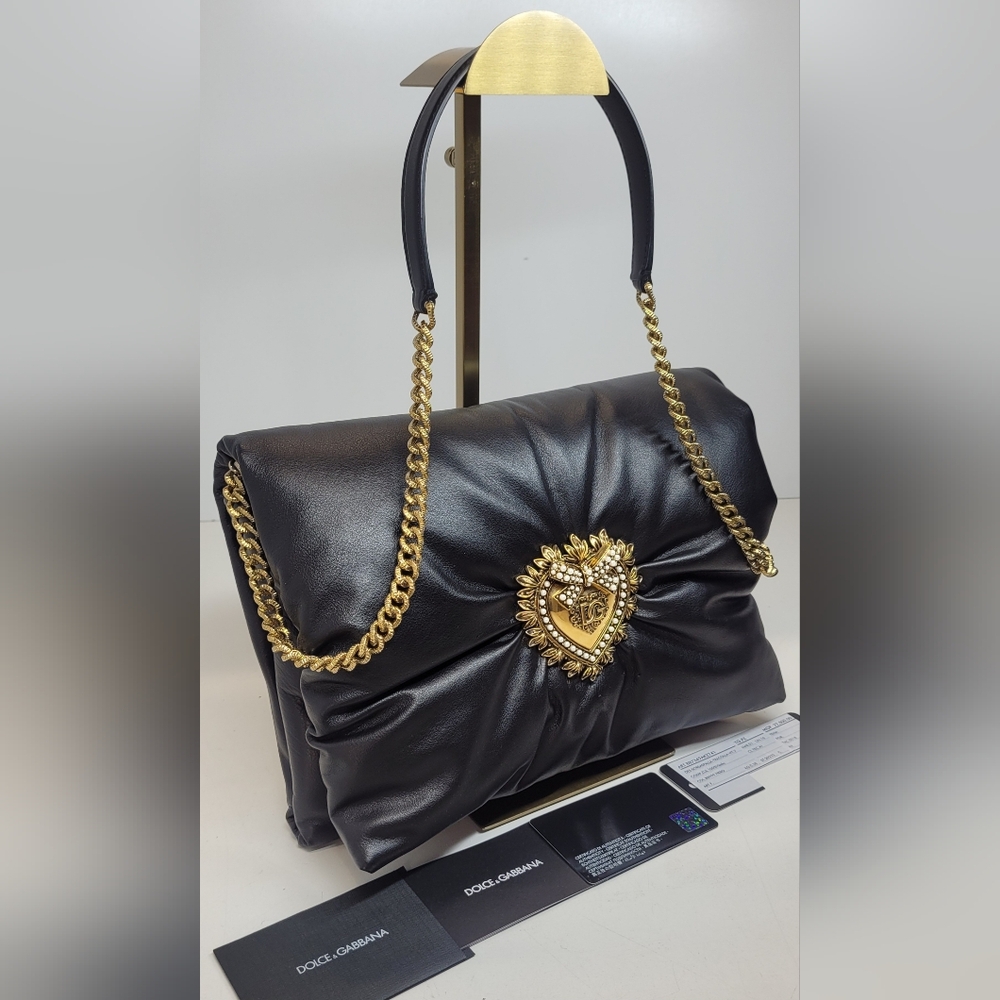 SOLD ❌Dolce & Gabbana Devotion Lg Black Padded Calfskin Leather Bag 🩷